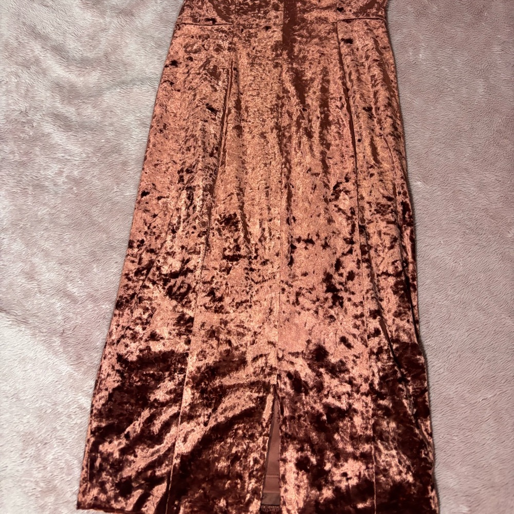 Maggy London Burnt Red Crushed Velvet Cold Open Shoulder Dress Sz 4 - Picture 9 of 14